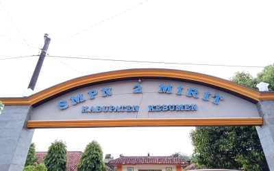 SMP NEGERI 2 MIRIT
